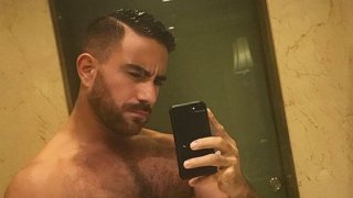 มัดรวม"ผู้ชาย" เซลฟี่ "หน้ากระจก" แซ่บแค่ไหนมาดู (ชมภาพ)