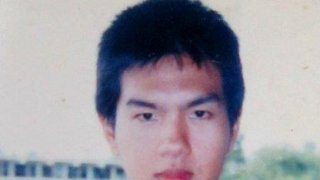 เปิดภาพสาวประเภทสอง! ธัญญ์วารินได้เดินทางมาสมัครเป็นสมาชิก พรรคอนาคตใหม่