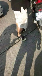 สุดจัดไม่ต้องมีใครบอก สาวขับรถชนหนุ่ม โวยแอคติ้งเยอะไปปะ พร้อมทั้งอ้างกฎฟิสิกส์เคมี ลั่น อยากได้เงินก็บอก