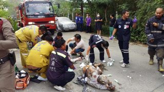 เครื่องจักรระเบิดในโรงงานผลิตเครื่องสำอาง คนงานหนีไม่ทัน ไฟครอกดับอนาถ ‼️