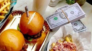 ลองไหม? ร้านฟาสต์ฟู้ดผุดเมนูเด็ด เสิร์ฟเบอร์เกอร์แถมโคเคน แถมแบงก์ไปสูดให้เต็มปอด!