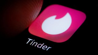 อังกฤษสั่งเข้ม! มาตราการป้องกันการล่วงละเมิดทางเพศในแอพ Tinder และ Grindr