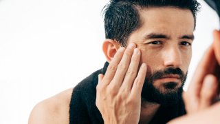 ผู้ชาย สำอาง หรือ เกย์