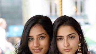 รักไม่มีพรหมแดนสาวฮินดูแต่งกับสาวมุสลิม ภาพถ่ายหวานว่อนเน็ต!