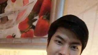 หนุ่มๆพูดแล้ว !! ทำไมถึงถอดเสื้อ (ชมคลิป)