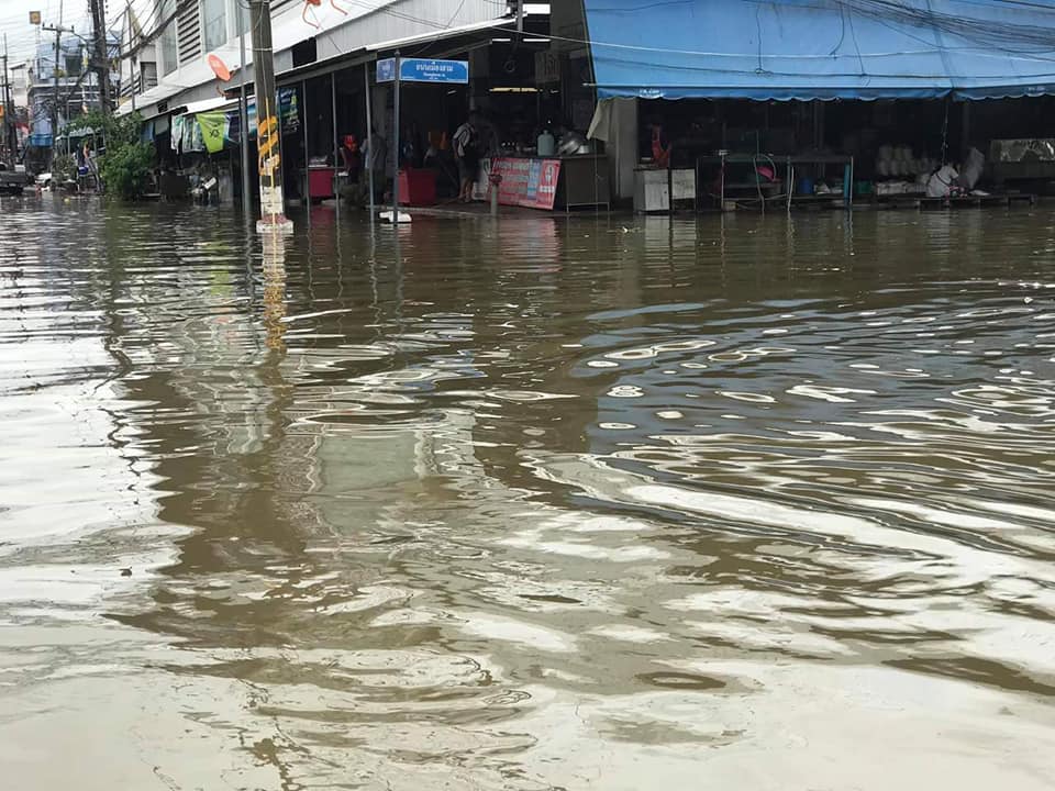 ภาพน้ำท่วมล่าสุดจากเทศบาลพิบูลมังสาหาร จ.อุบลราชธานี