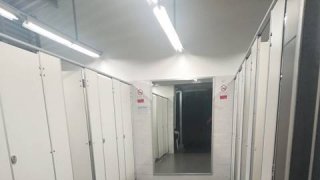 แหล่งช้อปผู้? เจาะห้องน้ำ ดูดอมเลียสยิวหลายรูทั่วกรุง!!