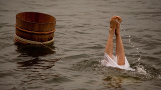 Ama: ชาวประมงหญิงฟรีไดวิ่งของญี่ปุ่น