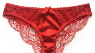 เปรูเดือด! หลังผู้พิพากษาตัดสินว่า "เหยื่อข่มขืน" นั้น "สมยอม" เพราะใส่กางเกงในสีแดง