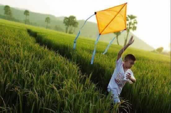 สุขสันวันเด็ก เด็กยุค 90 เล่นอะไรกันนะ ในยุคที่ไร้ Internet