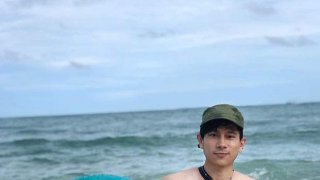 "ยุ่น กรไชย" นายแบบหนุ่มสุดแซ่บ ขาวเซ็กซี่ หล่อใสสุดๆ