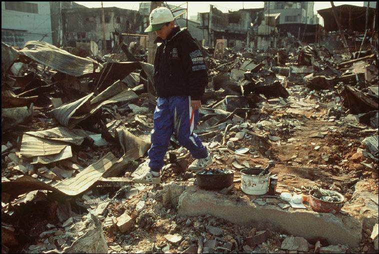 ชม 21 ภาพความเสียหายจากแผ่นดินไหวฮันชินในญี่ปุ่น เมื่อปี 1995 (ชุดที่ 2)