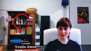 ชาวเน็ตตาลุกวาว!! บีบีซีวิดีโอคอล สัมภาษณ์คนทางบ้าน แอบเห็น แท่งๆอันใหญ่ๆ