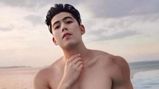 เปิดวาร์ป "ฟิลลิปส์ แทน" นายแบบหนุ่มหล่อ ลูกครึ่งสิงคโปร์ สุดแซ่บ