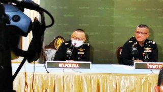 ทบ. งดแจกกางเกงใน &ldquo;พลทหาร&rdquo; ให้นุ่งกางเกงในตัวเอง เอางบฯ &ldquo;กกน.&rdquo;ไปซื้อเครื่องสนาม