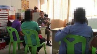 ชาวสุรินทร์ แห่เข้าแจ้งความ "ครูหื่น" ชั่วมาหลายปี