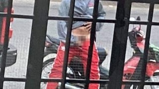 สาวตกใจหนัก โดนโรคจิตยืนชักว้าวต่อหน้าต่อตา ด้านชาวเน็ตข้องใจ ทำไมเล็กจัง