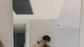 วาร์ปเดือด! Aoffy Pittaya ดีไซน์เนอร์หล่อหุ่นปัง ของแน่น