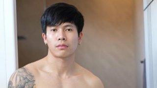 พ่อค้าขายผ้า แม็ค ธีร์พิธาน์ กล้ามใหญ่ แน่นสุด แซ่บโดนใจ