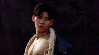 เป้าใหญ่มีชัยไปกว่าครึ่ง!! ส่องความฟิต แยม ปรเมษฐ์ นายแบบหนุ่มหล่อเป้าน่าฟัด