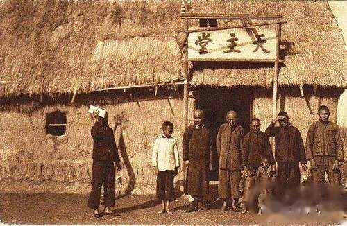 ชม 25 ภาพ ประเทศจีนเมื่อ 100 ปีก่อนผ่านโปสการ์ด