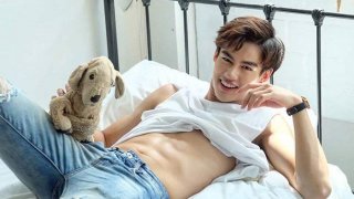 เปิดวาร์ป โอ๊ต ภาสกร สตรีมเมอร์ สุดหล่อ กล้ามแน่น