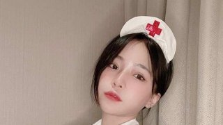 เปิดวาร์ป น้องเอมมี่ สุนันทา สตรีมเมอร์สุดแซ่บ เจ้าของช่อง DEWAISYOURGOD