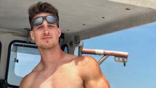 เปิดวาร์ป นายแบบกล้ามแน่น Nick Sandell จากนิวแฮมป์เชียร์