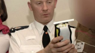 ตำรวจอังกฤษยอมรับว่า "ลักพาตัวและข่มขืน"