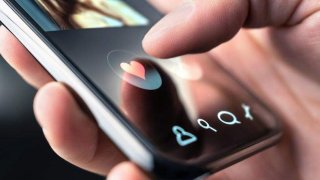 ตำรวจอังกฤษเปิดตัวแอพติดตามทางโทรศัพท์ของผู้กระทำความผิดทางเพศ โดยมีผู้กระทำความผิดลงทะเบียนกว่า 60,000 ราย