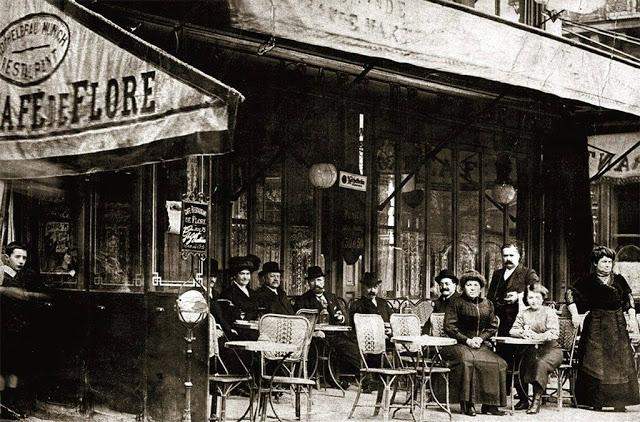 ร้านกาแฟอายุ 100 ปีในกรุงปารีส Flora Cafe
