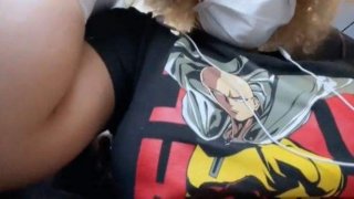 หญิงสาวคนนี้โดนลวนลาม 'จับหน้าอก' จากที่นั่งด้านหลัง บนเครื่องบิน Spirit Airlines