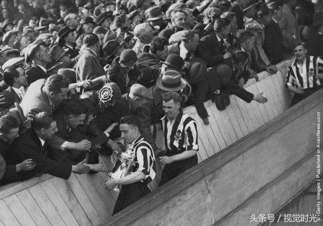 ภาพดังในอดีต ： แฟนฟุตบอลในทศวรรษ 1940