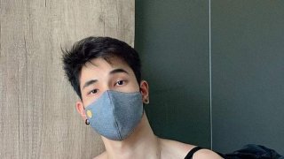 เปิดวาร์ป หนุ่มนายแบบ หล่อทะลุแมสก์ หุ่นแซ่บซี๊ดดด