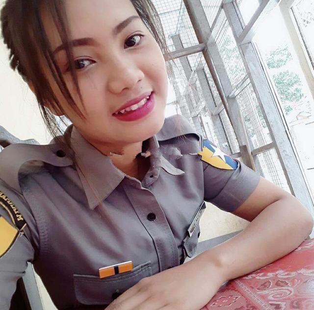 ตำรวจหญิงพม่าก็สวยไม่แพ้ชาติอื่น