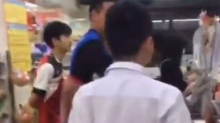 เมื่อเข้าร้านสะดวกซื้อ จ่ายเงินอย่างไร ให้ได้ผัว