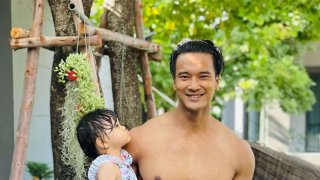 ชาวเน็ตแห่ซูม!! ภาพล่าสุด "ต๊อบ ชัยวัฒน์" อุ้มลูกสาว