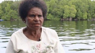 ป่าศักดิ์สิทธิ์แห่งนี้ " ผู้หญิงเปลือยกายเท่านั้น" ที่จะเข้าไปได้ หากมีผู้ชายแอบมองหรือเข้าไปจะถูกปรับ