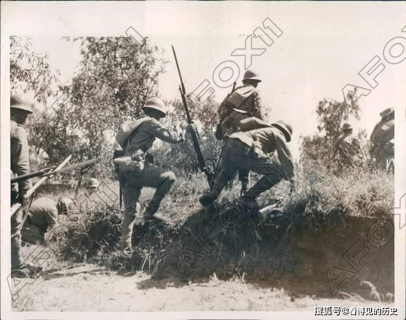 ภาพถ่ายสงครามต่อต้านญี่ปุ่น ทหารจีนที่สังหารศัตรูอย่างกล้าหาญ