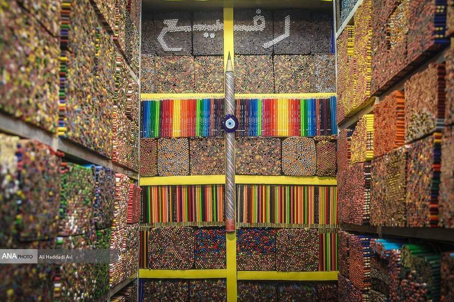 ร้านดินสอสี ที่มีสีเยอะมากถึง 360,000สี