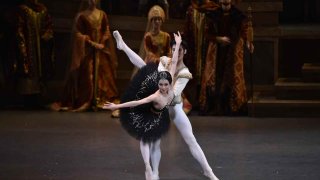 นักเต้นบัลเลต์ถูกจับ หลังมีเซ็กส์กับเด็กสาววัย 16