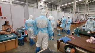 กอ.รมน. บุกค้น รพ.สนามบางพลี หลังรับแจ้งมีผู้ป่วยทะเลาะวิวาท แอบมั่วสุม และมีเซ็กซ์หมู่