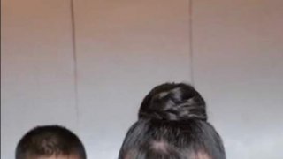 โคตรอลังการ "เจนนี่ ได้หมดถ้าสดชื่น" ไลฟ์สดโชว์อกตู้ม มีหนุ่มยิว คอยดูแลไม่ห่าง