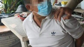 สาวใจดีช่วยหนุ่มรถเสีย เอาข้าวน้ำไปให้ สุดท้ายถูกขอมีเซ็กซ์ เอาน้ำล้างหรรมโชว์