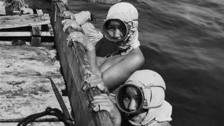 ภาพการทำงานของ "สาวทะเลญี่ปุ่น" ในศตวรรษที่ผ่านมา