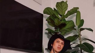 เปิดวาร์ป หนุ่มหุ่นหมี "บอล ณัชศวุธ" แซ่บนัว ของแน่นโดนใจ