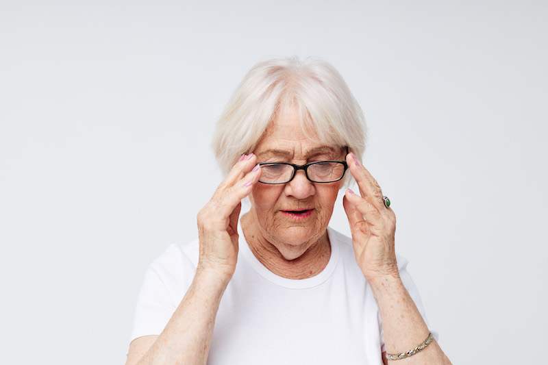 จอประสาทตาเสื่อมคือโรคอะไร ทำไมถึงต้องเข้ารับการรักษา