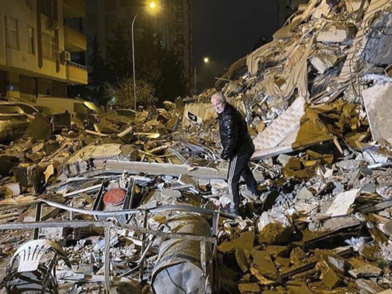 เกิดเหตุแผ่นดินไหวที่ตุรกี ประชาชนตายเกลื่อน