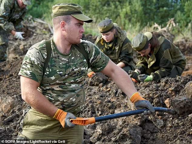 อังกฤษเผย "ทหารรัสเซียใช้พลั่วสู้ทหารยูเครน"