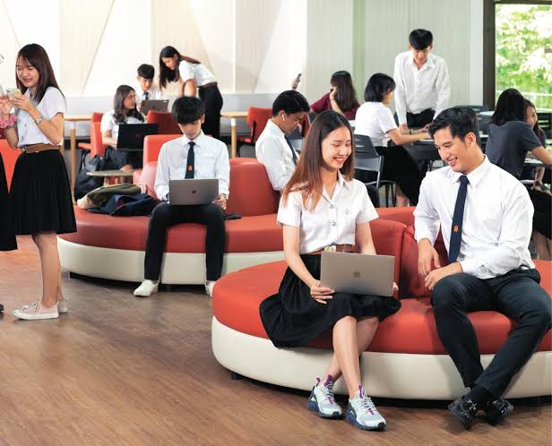 มหาวิทยาลัยของไทยที่มีประสิทธิภาพที่สุดในระดับโลก
